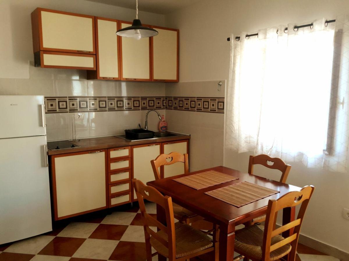 Willa Casa Istriana Nona Pina Kaštelir Zewnętrze zdjęcie