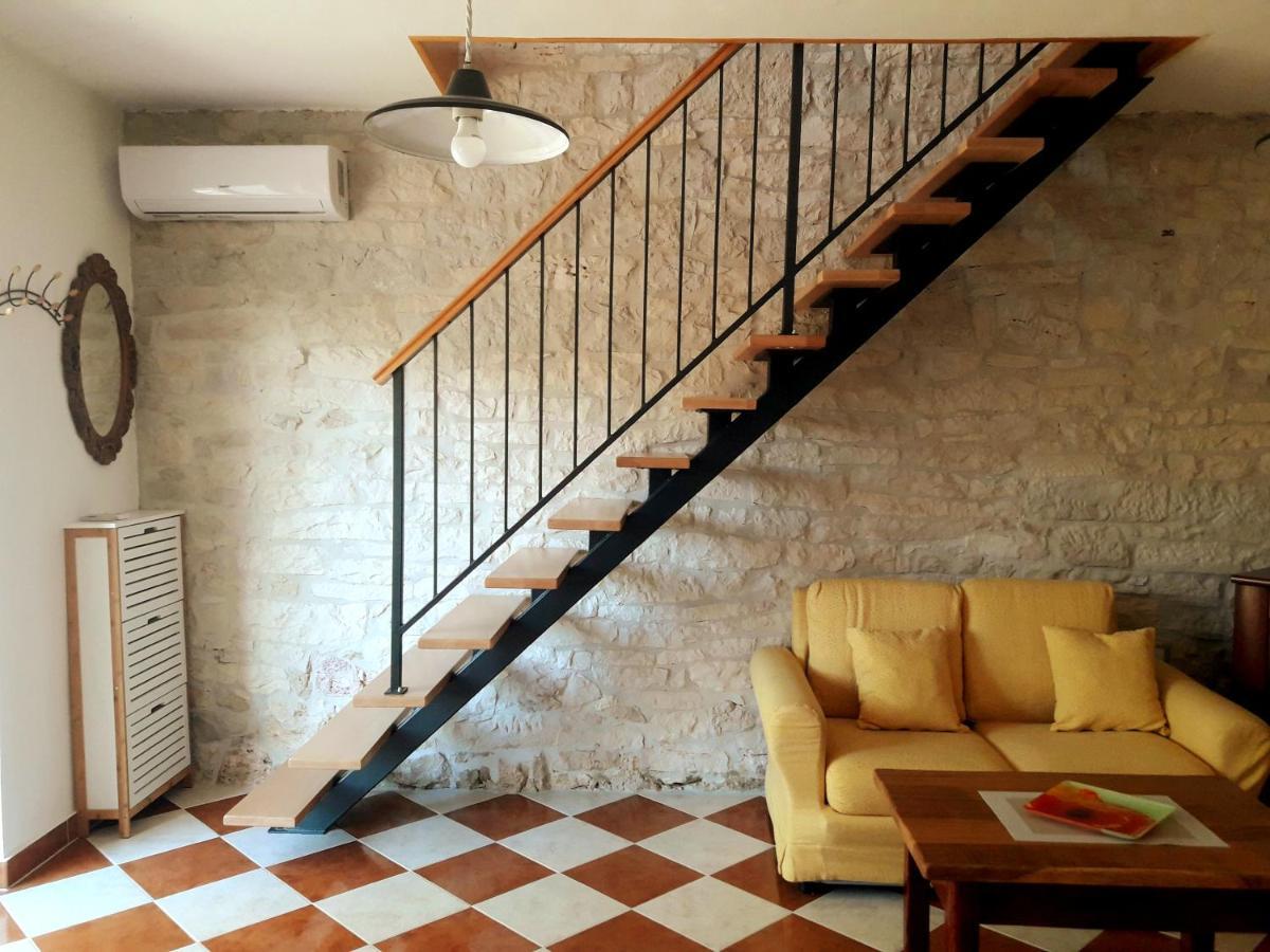 Willa Casa Istriana Nona Pina Kaštelir Zewnętrze zdjęcie