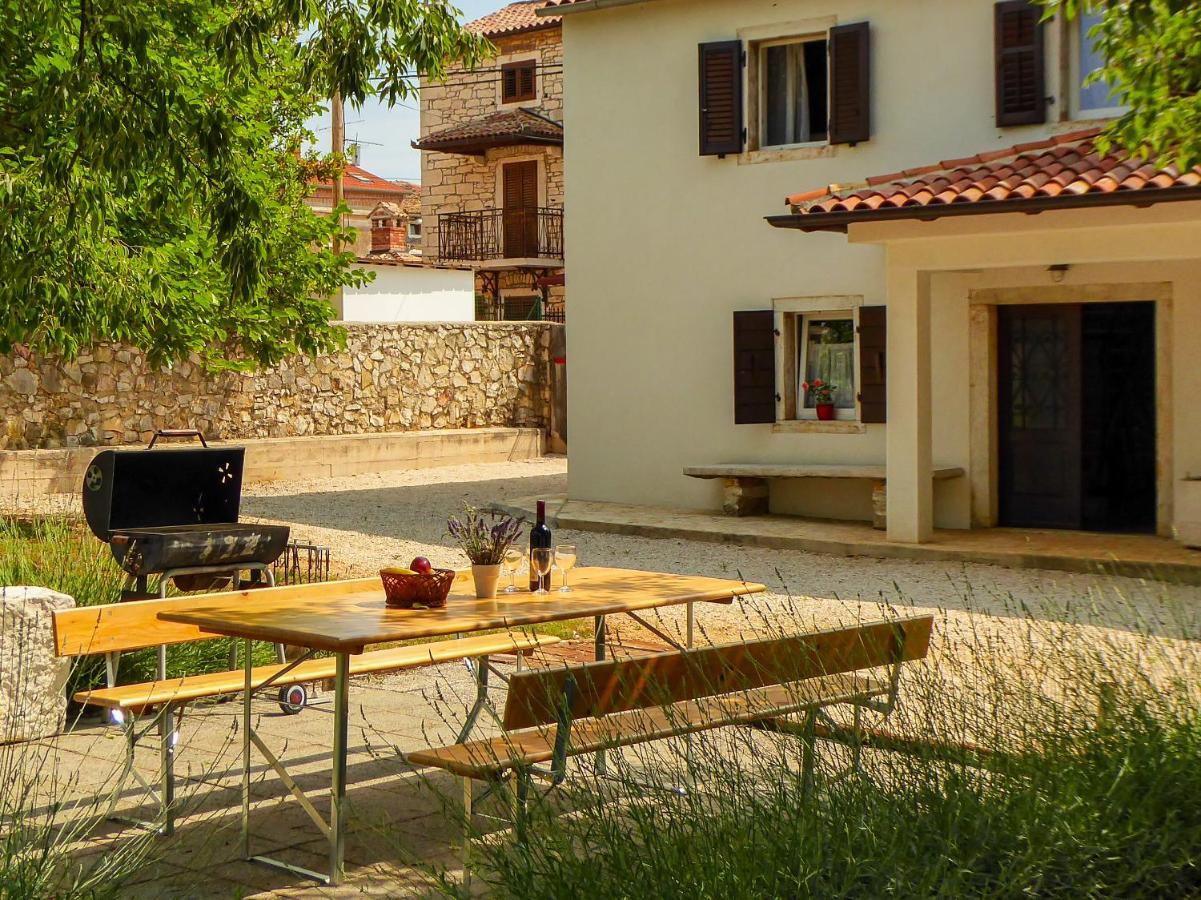 Willa Casa Istriana Nona Pina Kaštelir Zewnętrze zdjęcie